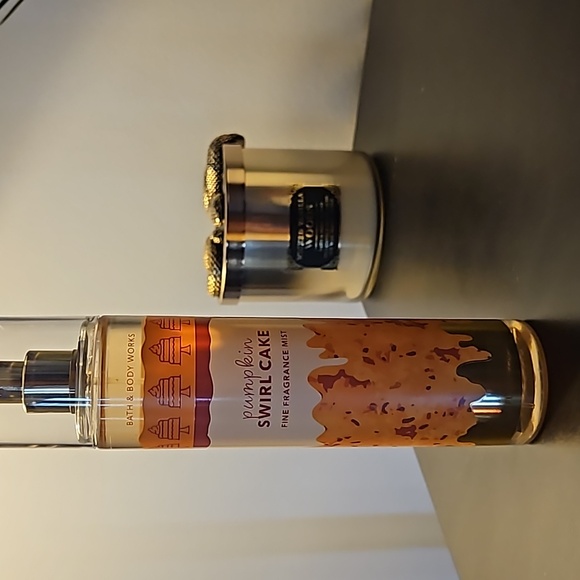 NEW Pumpkin Swirl Cake fine fragrance mist from bath and body works - Picture 1 of 3
